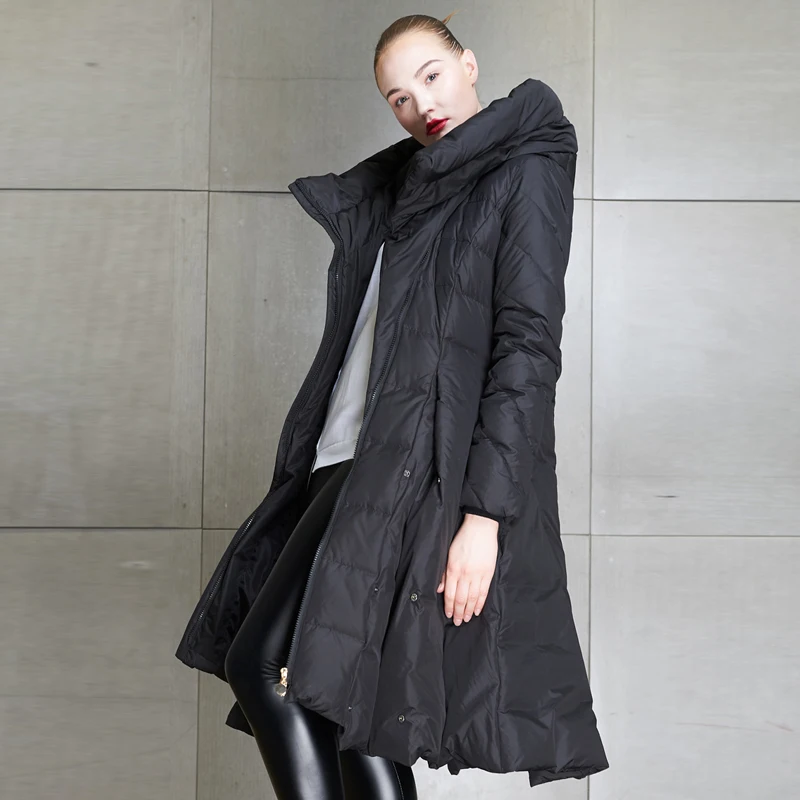 INKEO  Luxury Winter Women Pleated Down Jacket Elegant Skirt Type 90% White Duck Down Coat Female Thick Overcoat Pink O688