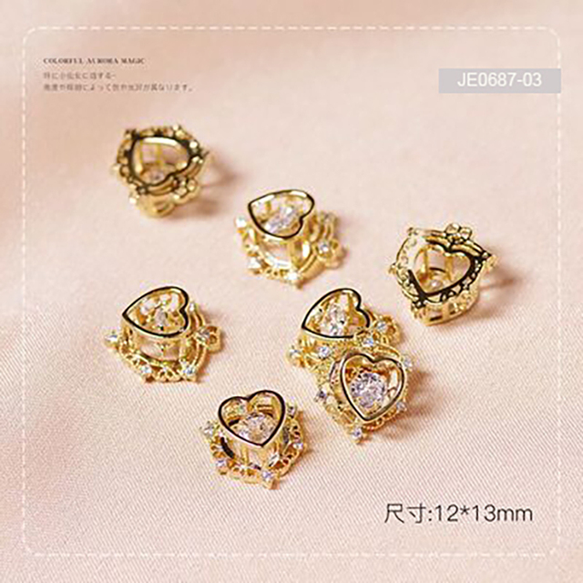 Beating Heart Nail Art Charms Crystals Rhinestones Gold/Sliver Rotatable Bear Nails Supplies Alloy Nail Zircon Decorations