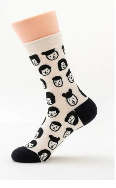 blackD3-4 A 2Pairs/lot=4Pieces Spring Autumn Creative Cartoon Women Fashion Socks Sports Cotton Socks Casual Women - Цвет: blackD3-4 A