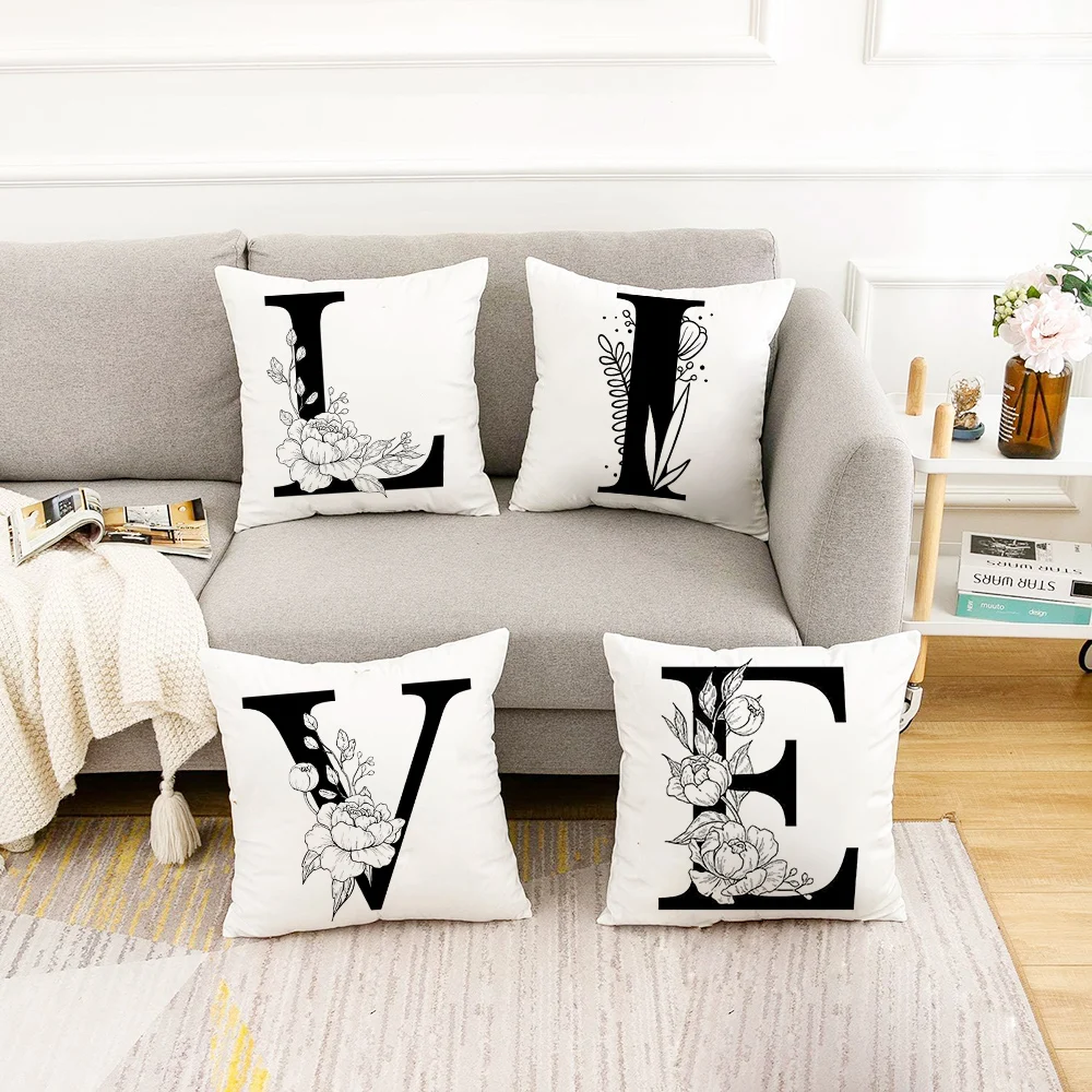 Черная наволочка с принтом английского алфавита цветок пиона в скандинавском