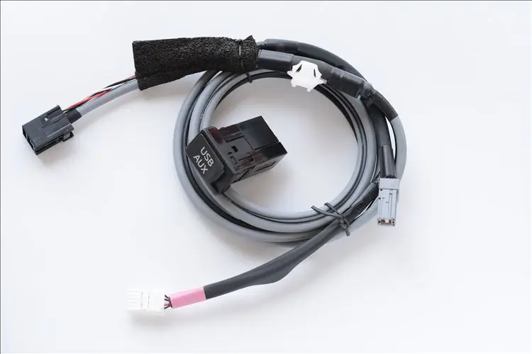 Biurlink AUX USB ВЫКЛЮЧАТЕЛЬ проводки для Toyota Corolla Camry RAV4 Prado Vios адаптер Порт комплект
