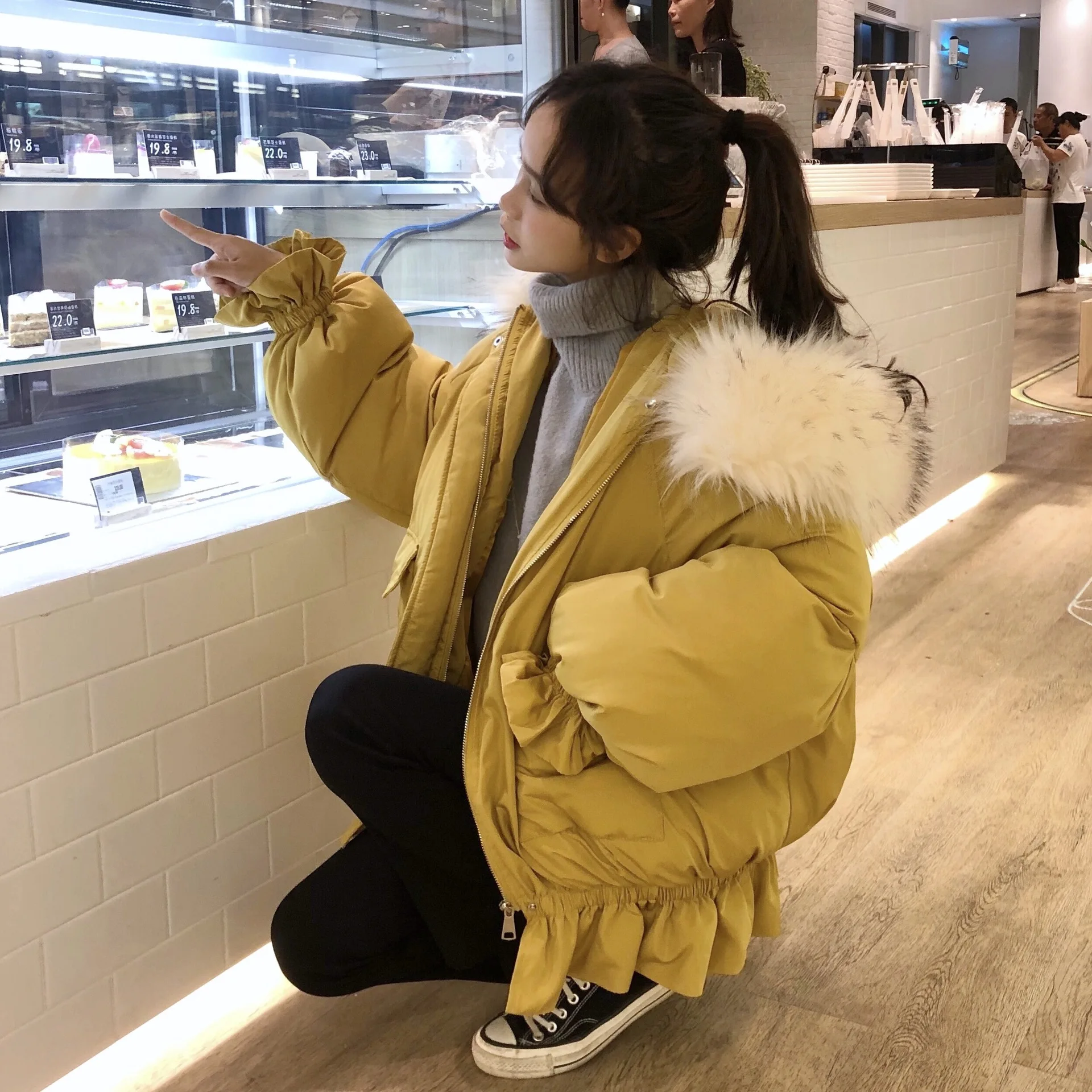 

Flounced Fur Collar Cotton Coat Women's Hooded Cotton-padded Clothes Cropped Jacket Loose-Fit Cotton-padded Jacket INS down Coat