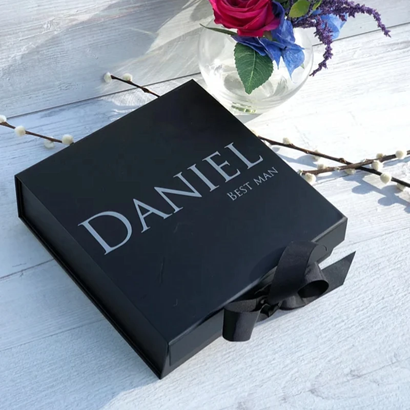 

Custom Wedding noble Gift Box,Groom Party Gift,Bridal Party Gift,Personalised Best Man Gift,Name and Role,Real Foil calligraphy