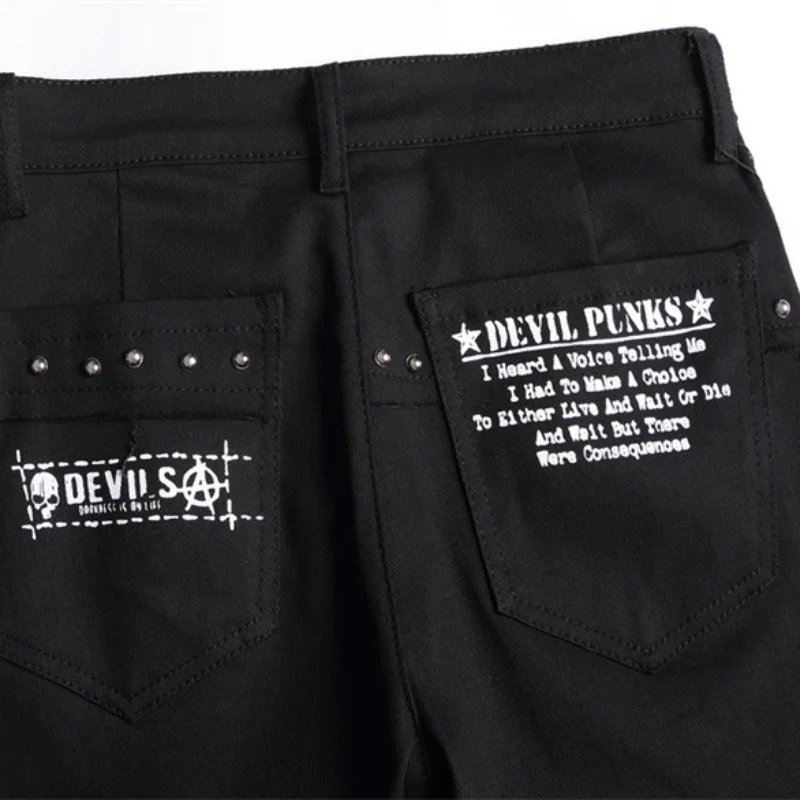 2025 Korean Fashion Red Plaid Patchwork Punk Rivet Men Slim Jeans Trousers Skull Letters Print Hip Hop Chain Denim Pants Spodnie