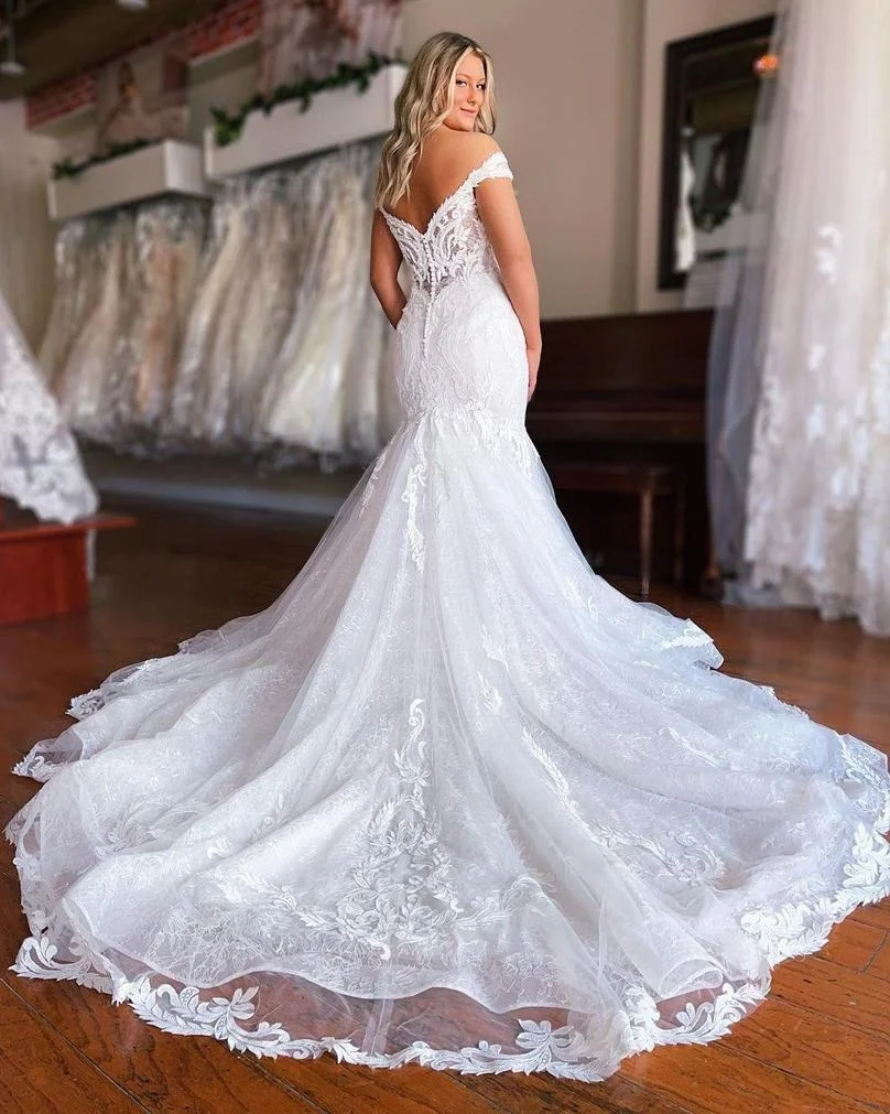 Cap Sleeves Lace Mermaid Wedding Dress Bridal Gowns Off the Shoulder Sweep Train Backless Appliqued Plus Size Bride Dresses