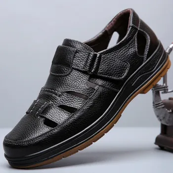 

Summer hollow breathable hole shoes beef tendon bottom non-slip sandals middle-aged and elderly dad shoes Baotou leather sandals