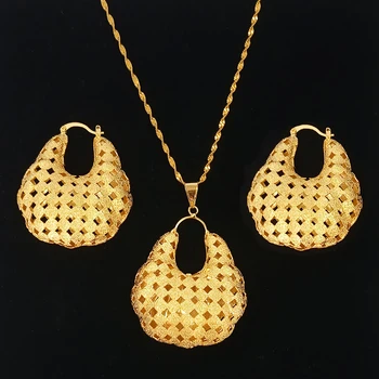 

2020 Fashion Charm African Earrings and Pendant Jewelry Sets Classic Wedding Dubai Necklace earrings for Women Jewelry Set