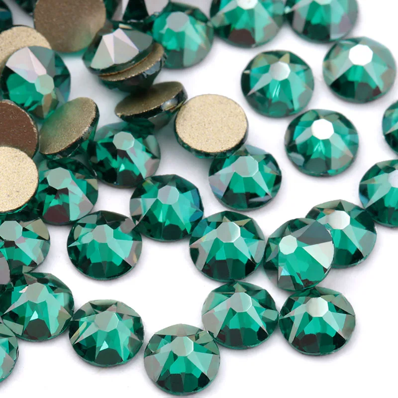 Q-green zircon AB QIAO цвет покрытие серии Нежный AB цвет не горячей фиксации Стразы SS16 SS20 8 большой 8 маленький кристалл Стекло Стразы драгоценный камень - Цвет: Q-green zircon AB