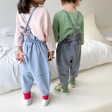 Джинсовый комбинезон в Корейском стиле для мальчиков и девочек весенне-летние детские джинсовые штаны для детей 1-7 лет