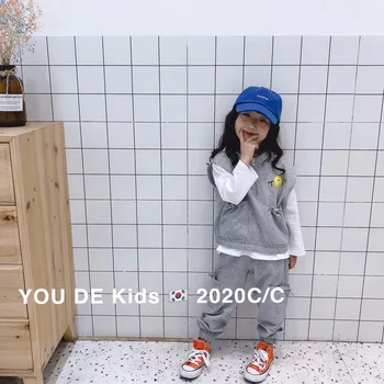

Girls suit 2020 spring new children's fashion trend baby girl casual hooded smiley three-piece sets