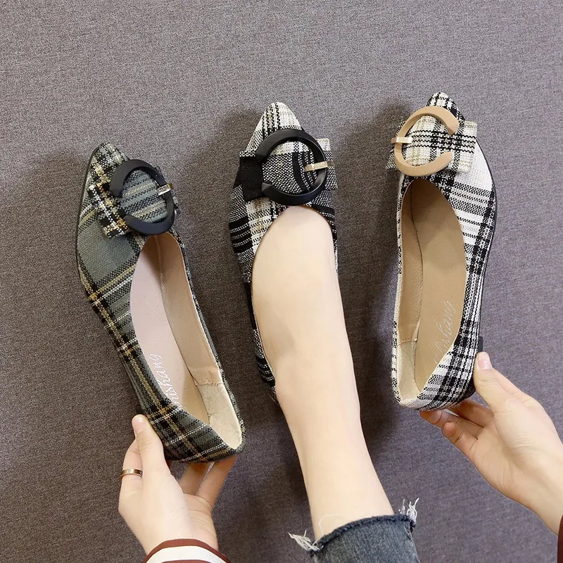 

Shoes Women's 2020 Spring New Style Fashion British Style Plaid Cloth Pointed Shallow Mouth Shoes Soft Bottom Flat Moccosins