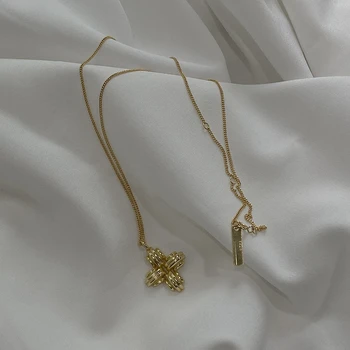 

Silvology 925 Sterling Silver Cross Flower Pendant Necklace Gold Color Elegant Temperament Necklace for Women 925 Travel Jewelry