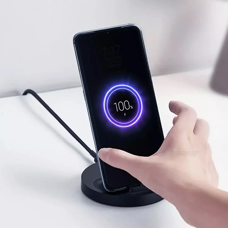 Беспроводное зарядное устройство Xiaomi вертикальное макс. 20 Вт с флеш зарядкой