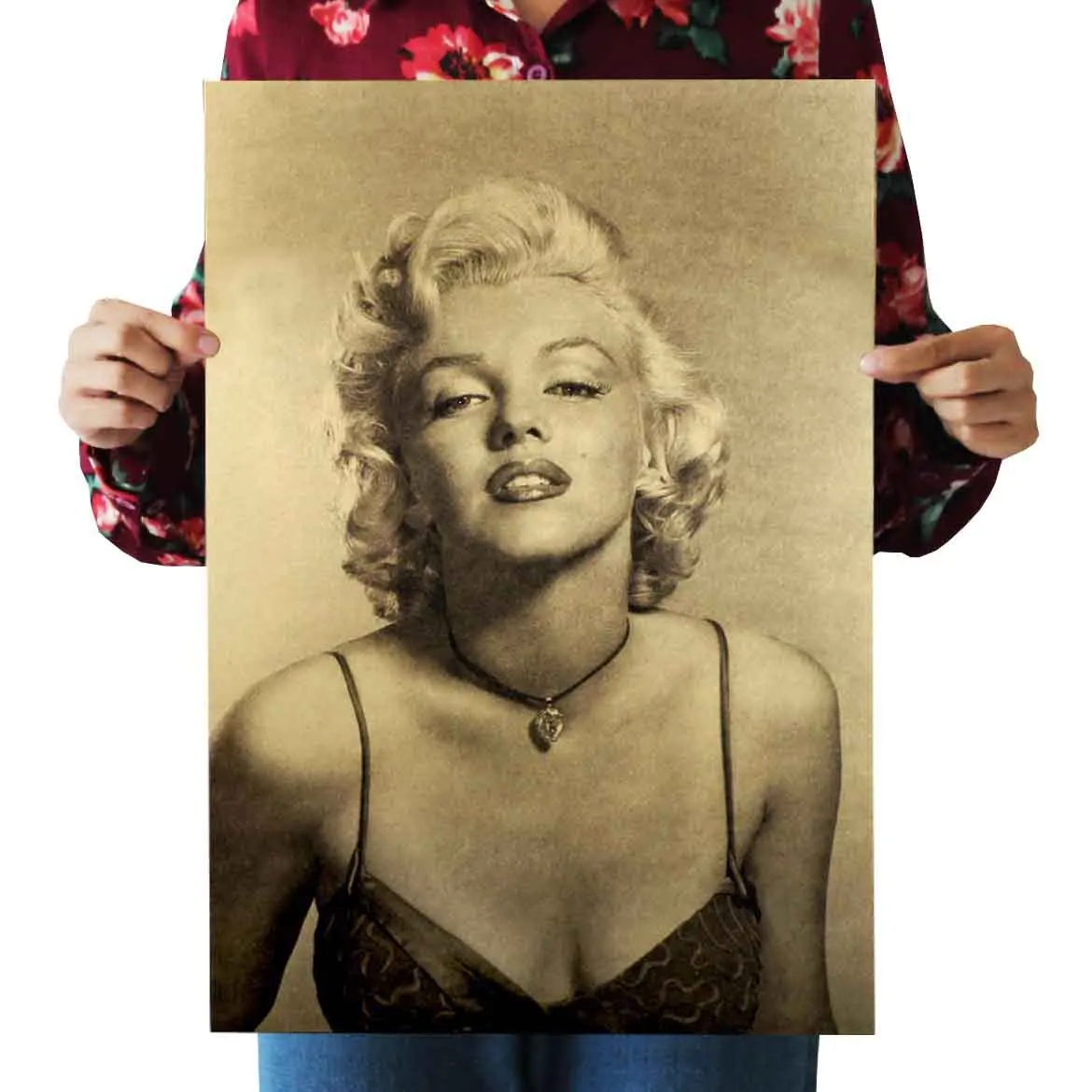 

[B260] Monroe B- Nostalgic Retro Kraftpaper Poster Indoor Bar Cafe Decorative Painting