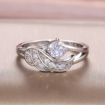 

Huitan High Quality Women Jewelry Romantic Feather Shape Finger Ring with Dazzling Cubic Zirconia Wedding Ceremony Party Rings