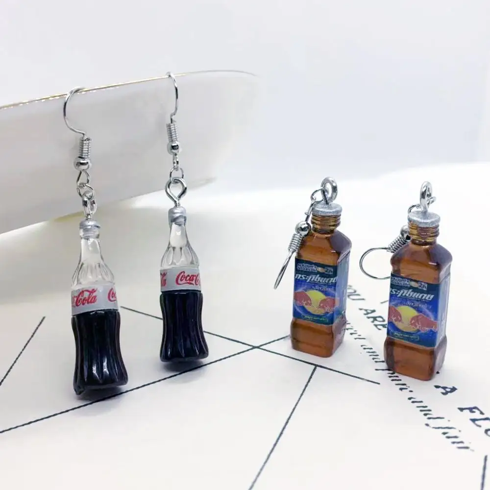 

2019 New Cute Women Handmade Resin Coke Bottle Dangle Earrings Party Creative Dangle Drop Earring Fashion Jewelry