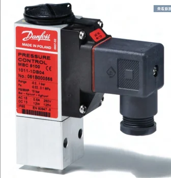 

Free Shipping High Quality Danfoss pressure switch sensor MBC5100 1011-1CB04 pressure transmitter