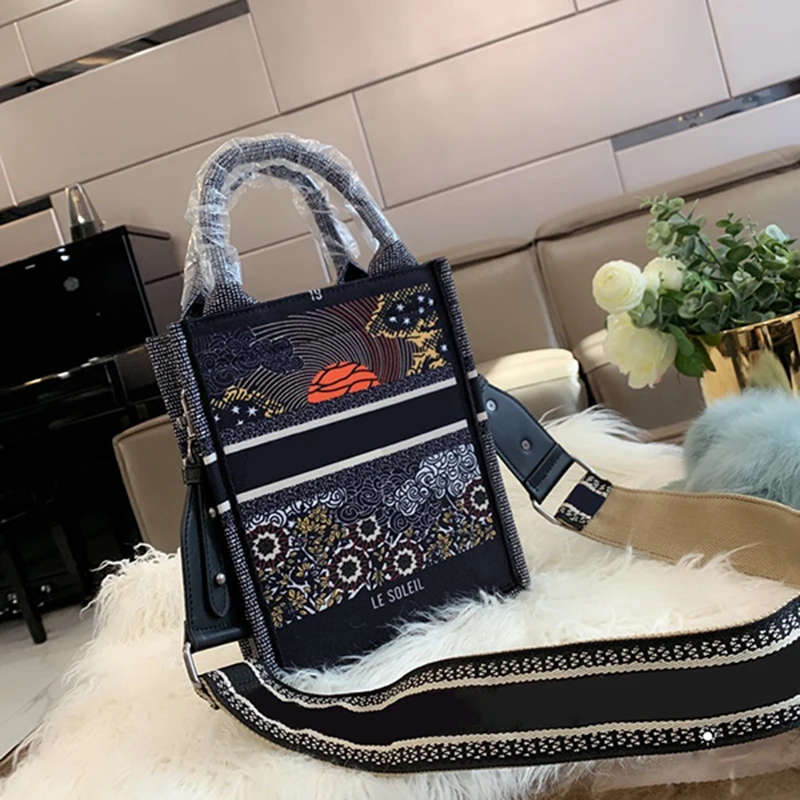 

Ladies' Handbags New Women's Casual Bags Luxury Handbags Women's Bags Designer Women's shouder bag bolso mujer handbag bag