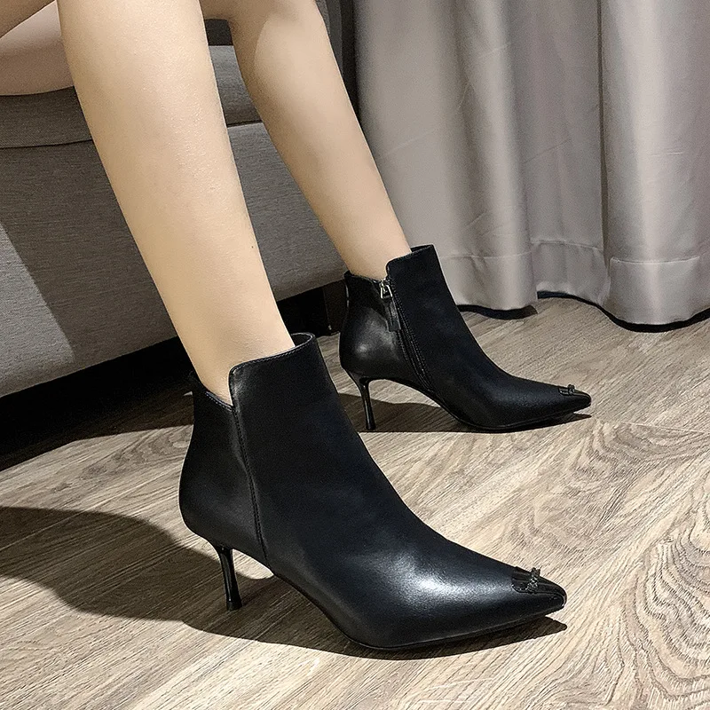 

Y6631 Leather Boot Women's 2019 New Style Fashion Boots Spring And Autumn Single Boots Versatile Short Ankle Boots Sexy Thin Hee