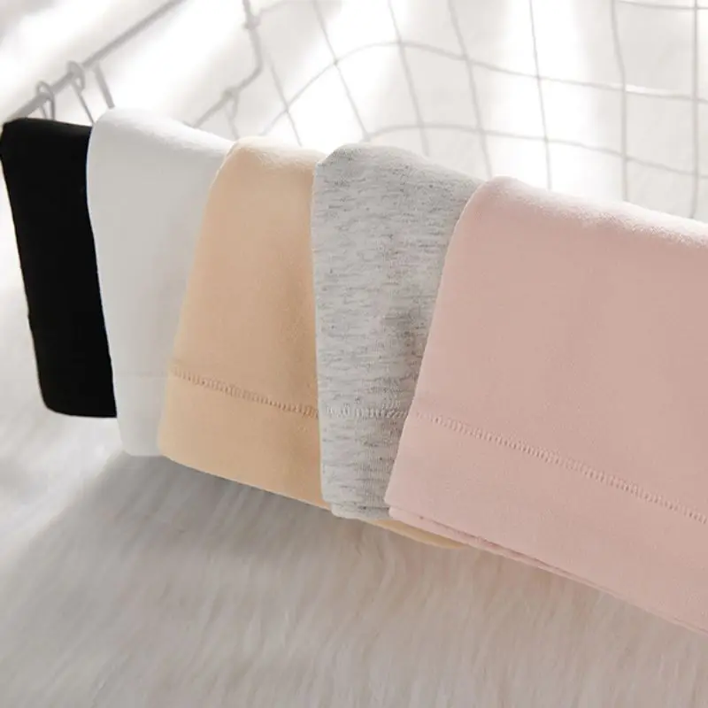 Fashion New Cotton Breathable Seamless Comfort Mid-rise Women's Boxer Pants Solid Color Elastic Boxer Fashion New Cotton Breathable Seamless Comfort Mid-rise Women's Boxer Pants Solid Color Elastic Boxer