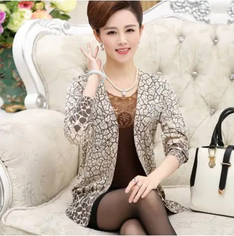 Осенне-зимний женский костюм-двойка blusa tricot среднего возраста Женский вязаный свитер Женский Плюс Размер кардиганы S1139 - Цвет: brown