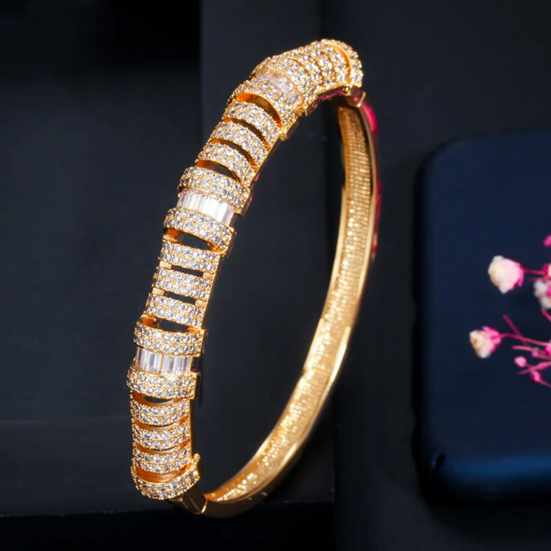 Yellow Gold Pera, высокое качество, Роскошные блестящие кубические циркониевые ювелирные изделия, индийский Дубай, золотые свадебные круглые открытые манжеты, браслеты и кольца, наборы Z058 - Окраска металла: Yellow Gold