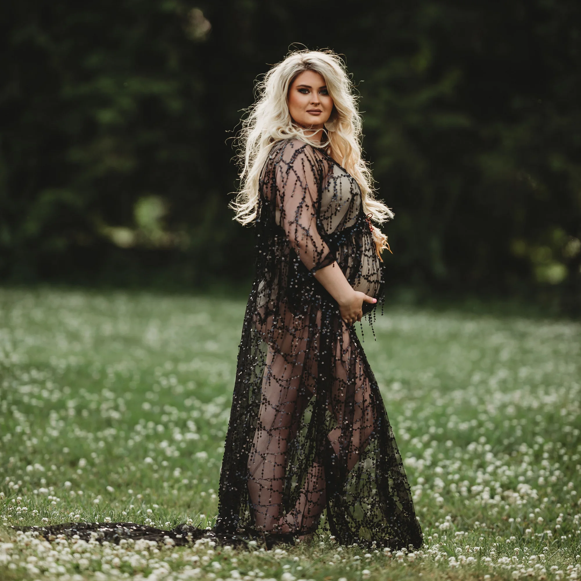 Рисунок 6 - Платье для беременных с кисточками