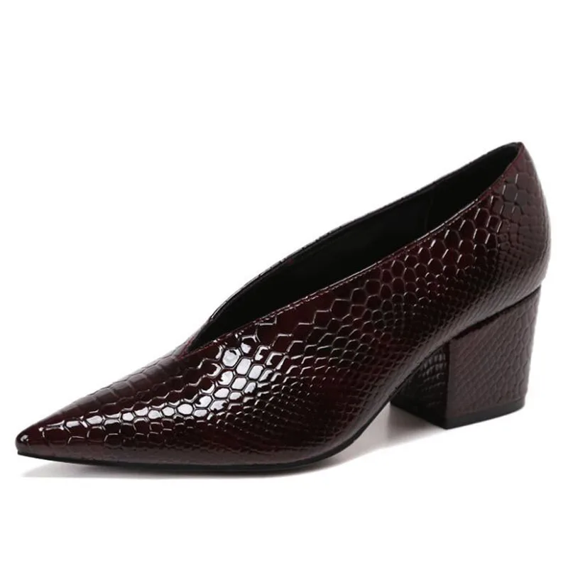

Fashion Sexy Treasure Blue Wine Red Pointed High Heels Female Patent Leather Embossing Crude Heel Women Work Shoes Size 33-40