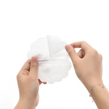 

20 Pcs Disposable Underarm Sweat Pads Armpit Lining Guard Pads Perspiration Absorbing Deodorant Armpit Mats