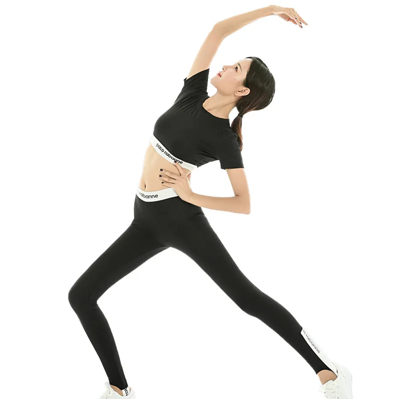 

Beauty luo shi across Electricity Supplier Workout Clothes Yoga Clothes Crew Neck Short Sleeve Pantyhose Running Pants Trousers