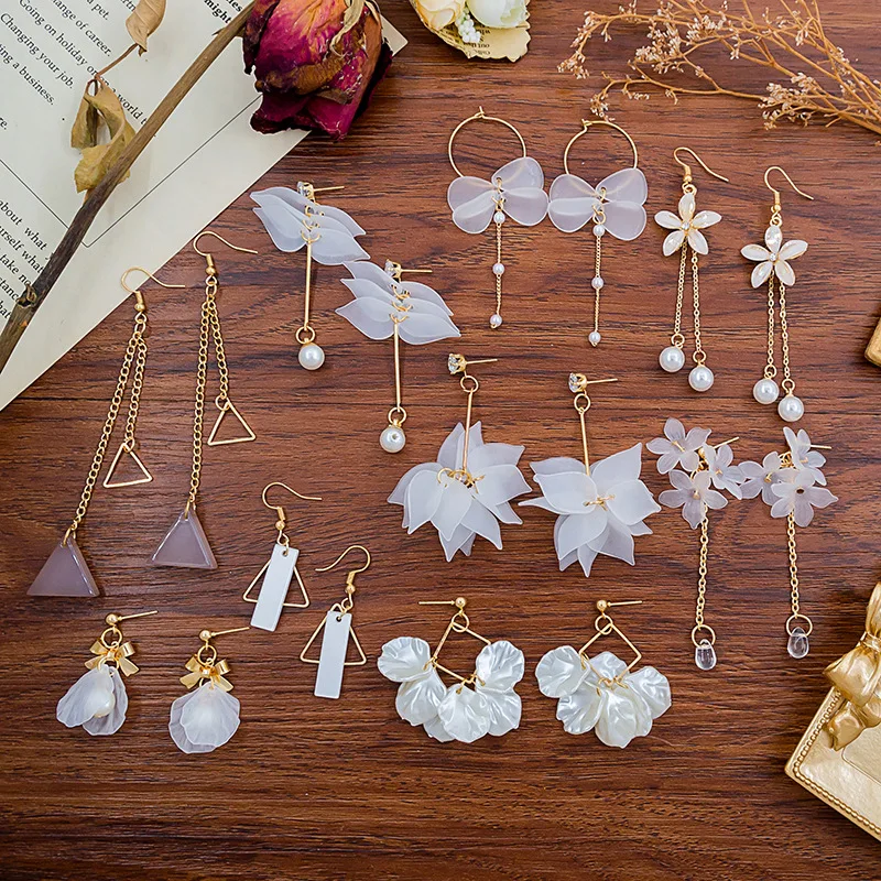 Exknl Multicolored Fashion Resin Flower Long Drop Earrings 2022 Designs Bohemia Handmade Petal Dangle Earrings For Women Gift