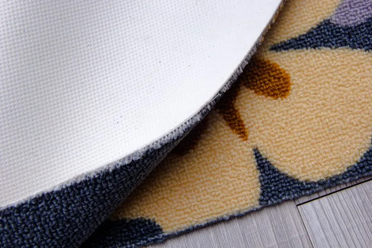 2754225655_1791988798