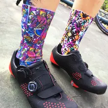 Профессиональные брендовые носки для велоспорта, дышащие, защищающие ноги, медиаторы с цветными принтами, спортивные носки высокого качества, велосипедные, велосипедные, беговые носки