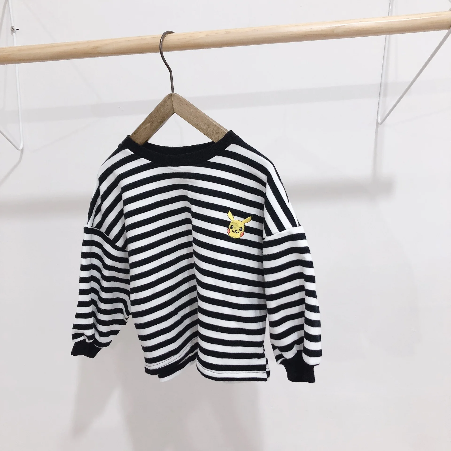 travel snail 0-6T kids t-shirts girls boys striped t-shirt sweater boys children wear tops Lantern Sleeve Korean blouse