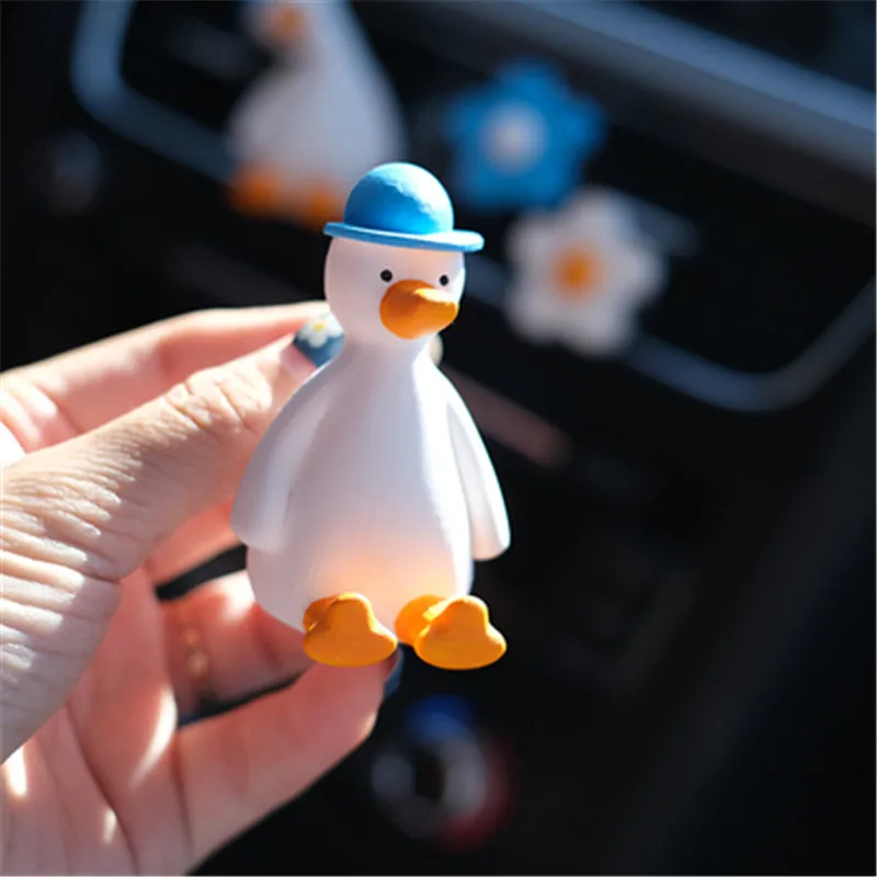 Air Freshener Car Interior Air Outlet Little Flower Cartoon Duck Solid Fragrance Diffuser Car Styling Decoration Accessories