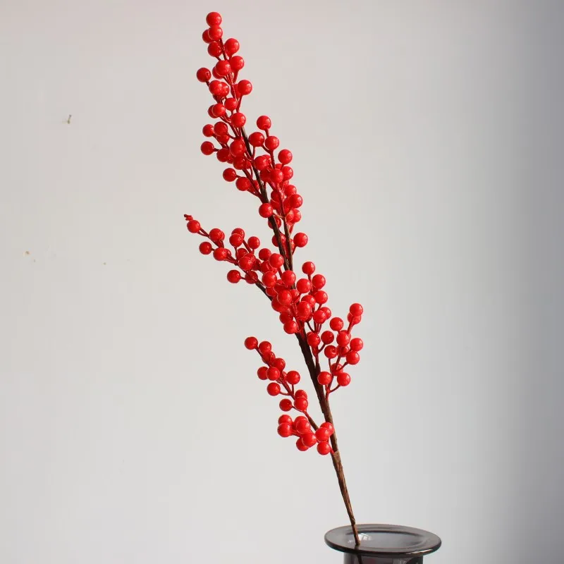 

Simulation of single red fruit Holly arrangement of film and television shooting props simulation of plant fruit festive red