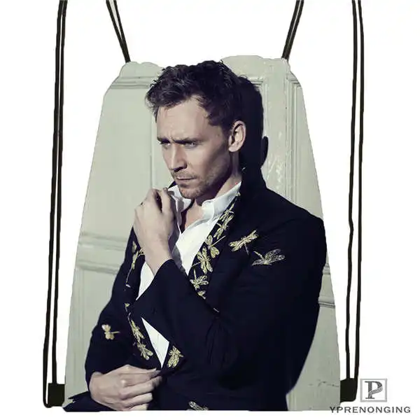 Пользовательские Tom_Hiddleston_Cannes@ 01-походная сумка на шнурке милый рюкзак для детей(черная спинка) 31x40 см#180611-01-36 - Цвет: Drawstring Backpack