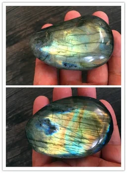 

Natural jewelry crystal elongated stone heals the soul of the original stone at night