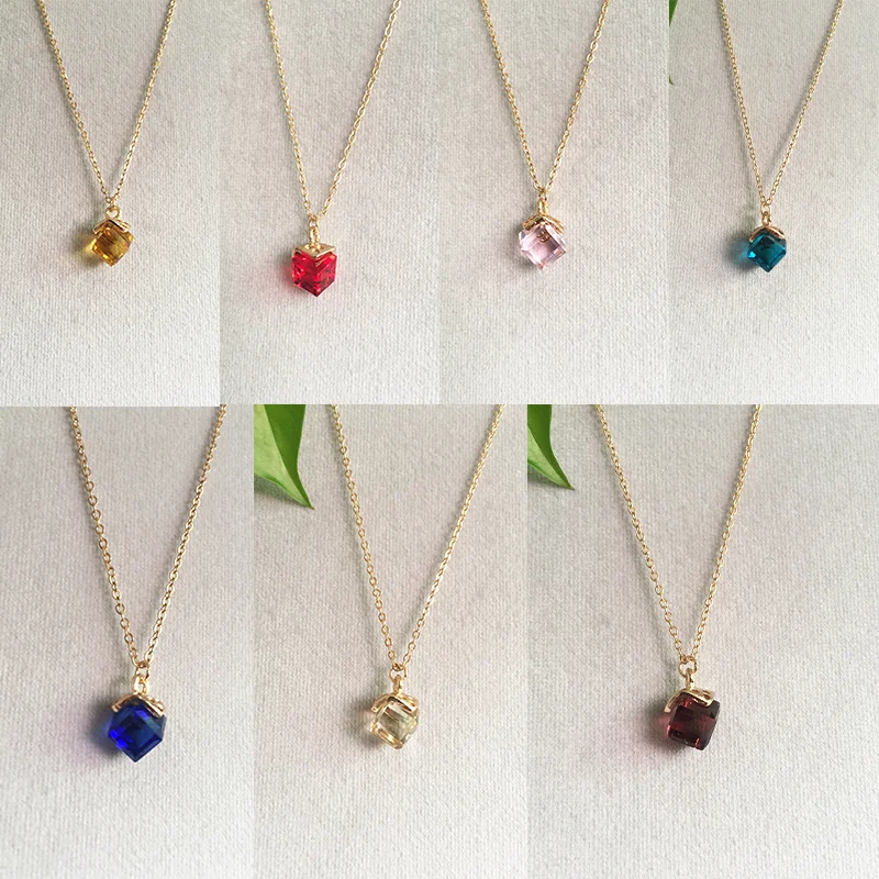 

2019 New Multicolor Glass Cube Pendant Necklace Jewelry Glass Craft Statement Necklace Gold Necklace