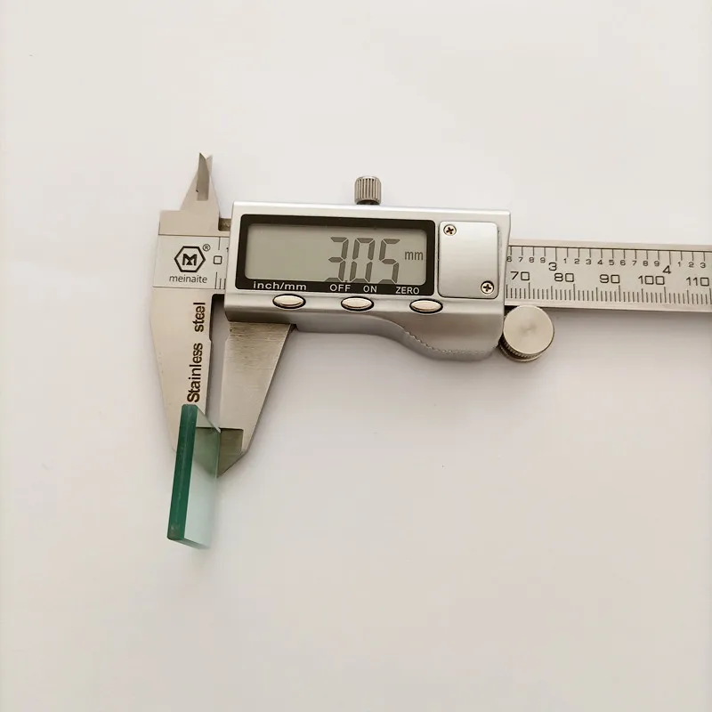 Теплопоглощающее стекло GRB3 KG3 25*25*3 0 мм 2 шт.|Оптические фильтры| |