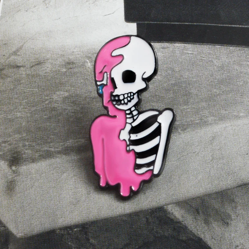 9895009027_1992919231