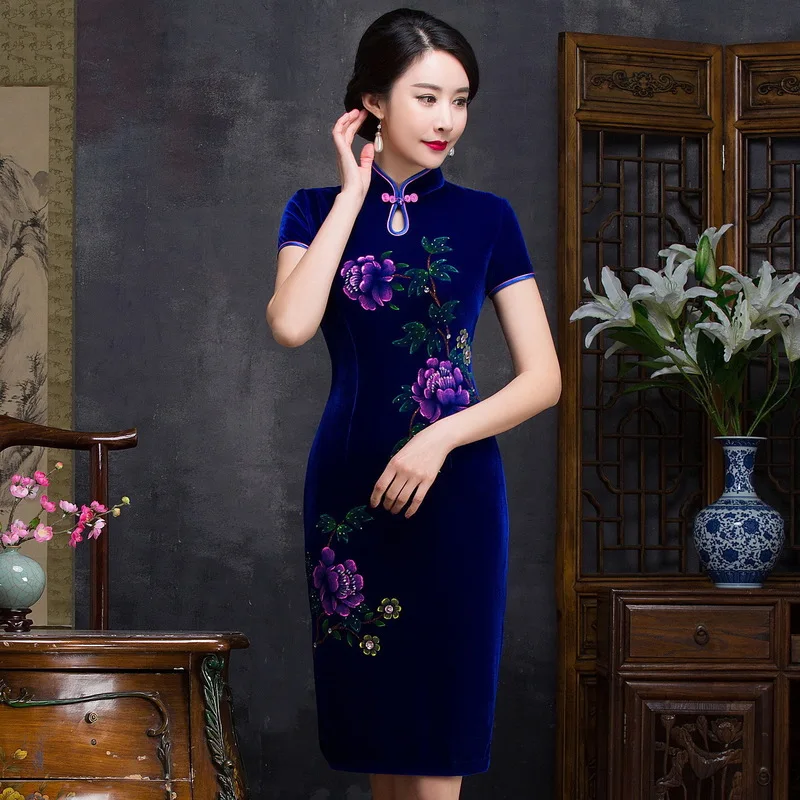 

Quinceanera Ball Gown Spring New Nail Bead Hand-painted Short Cheongsam Sleeve Daily Fashion High-end Improvement Slim Original