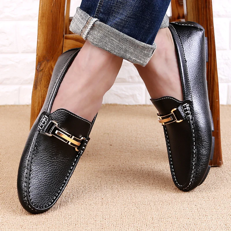 2020 New Trend Slip On Shoes For Men Anti-Slippery Loafers Men Footwear Fashion Flats Shoes Mens Luxury Leather Drive Men Shoes