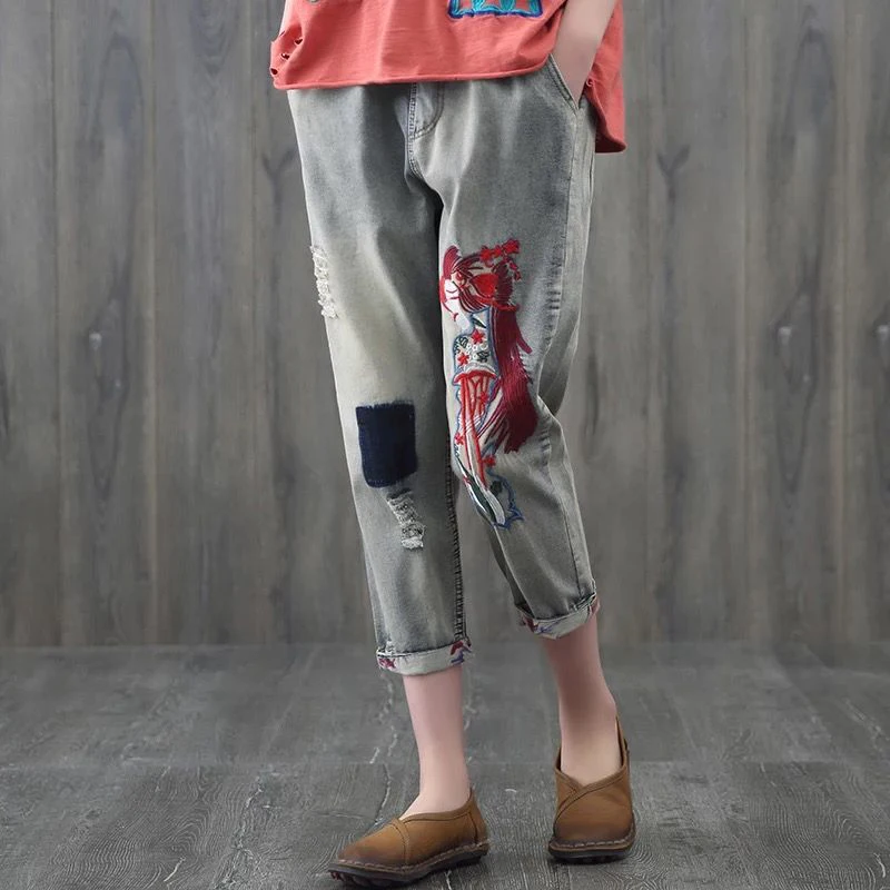 

New Summer Arts Style Women Elastic Waist Harem Pants Vintage Embroidery Ripped Jeans Cotton Denim Pants Top Quality D549
