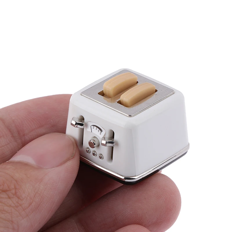 Scale 1:12 Bread Machine With Toast Miniature Doll houses Cute Decorations Toaster 1/12 Dollhouse Mini Accessories