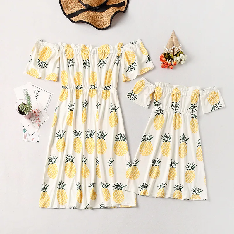

Mom and Daughter Matching Clothes Family Look Short Sleeve Folral Print Dress Mommy Me Dress Off Shoulder Baby Girl's Clothes