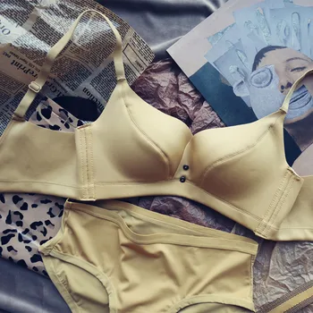 

Fashion Striped Velvet Bra Set Sexy 2 Pair Straps Wirefree Triangle Cup Bra and Panty Set Camisole women's Lingerie and Panty