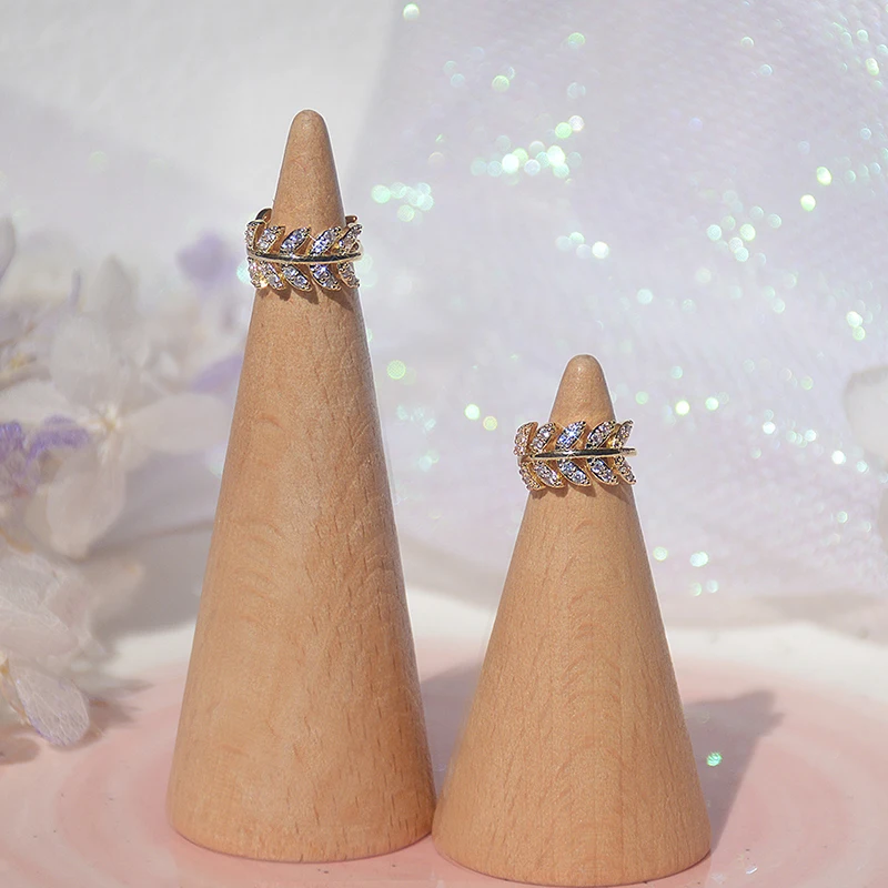 Ins Hot Sale Exquisite Gold Leaves Circle Women Earring 14k Real Gold AAA cz Temperament Buckle Earrings Birthday Gift