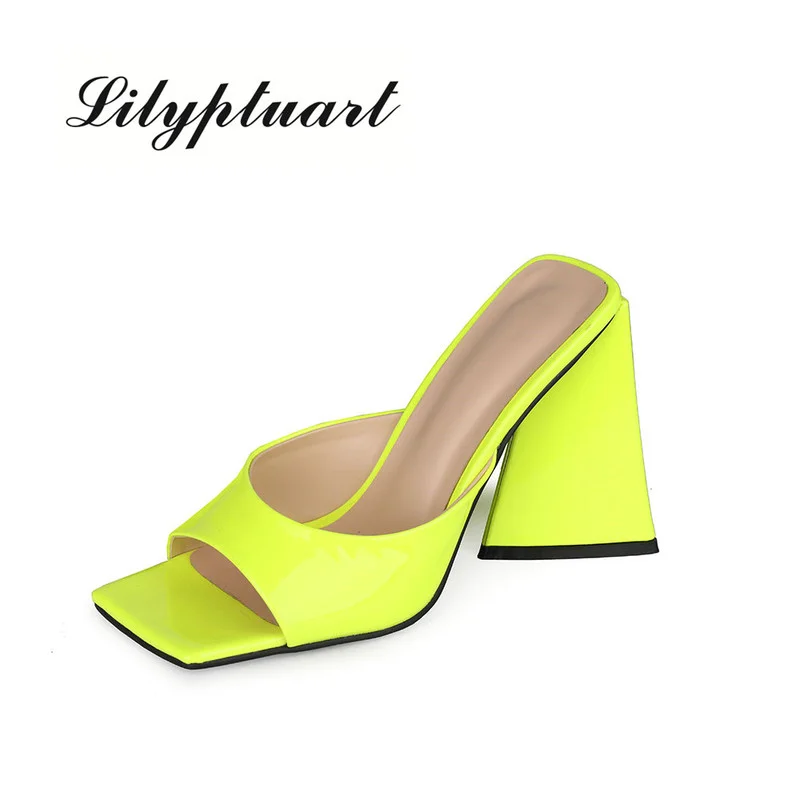 Zapatillas de tacón superalto para mujer, zapatos de fiesta de charol verde de diseñador, sandalias grandes de tacón alto para verano