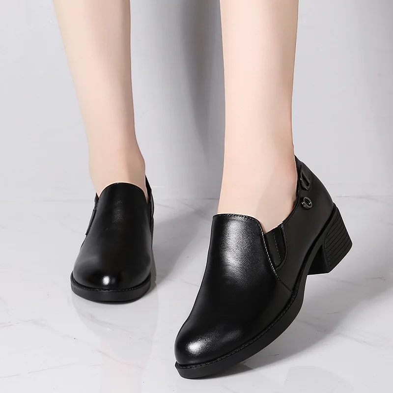 

Autumn And Winter Genuine Leather Work Shoes Black And White with Pattern Workwear Leather Shoes Semi-high Heeled Business WOMEN